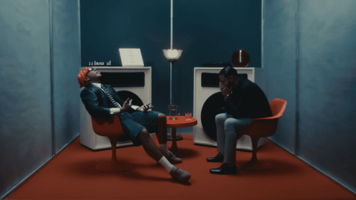 Maisak en el video de 'Por mi bien y x tu bien'