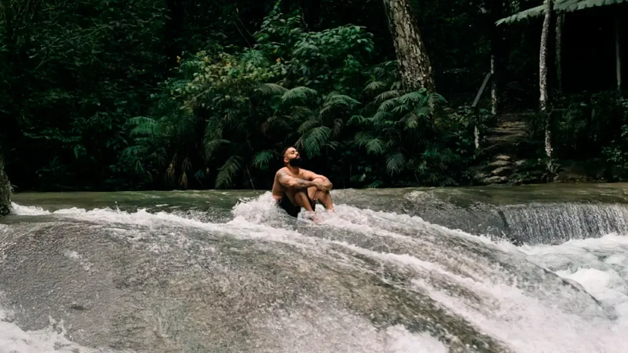 En la foto: Eladio Carrión