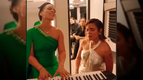 En la foto: Karol G y Alicia Keys