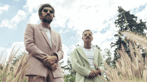 Mike Bahía - Juan Pablo Vega