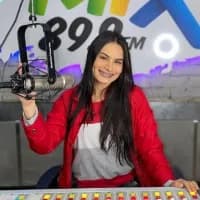 Jenny Duque en Mix Radio Medellín