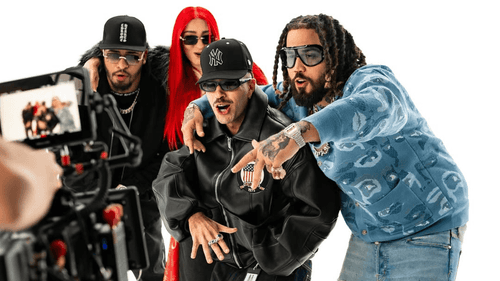 Feid y Brray durante la grabación del video musical.