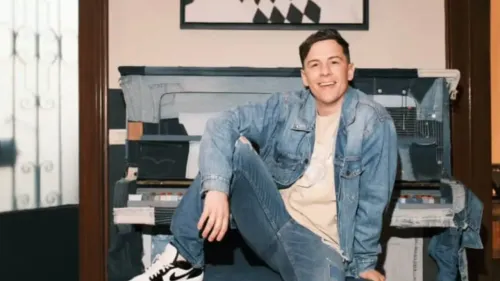 Guaynaa presenta su último álbum 'Cumbia y Amor'. El primero de mayo sale el Videoclip de 'Cómo Duele'. Foto: @guaynaa