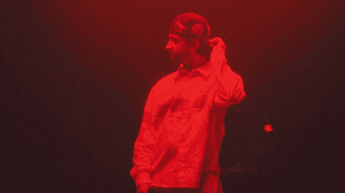 Mora, cantante puertorriqueño.